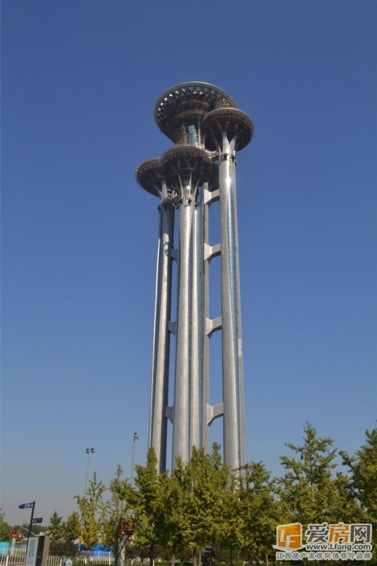 北京"钉子塔"首迎游客 高度排名国内第6世界第22