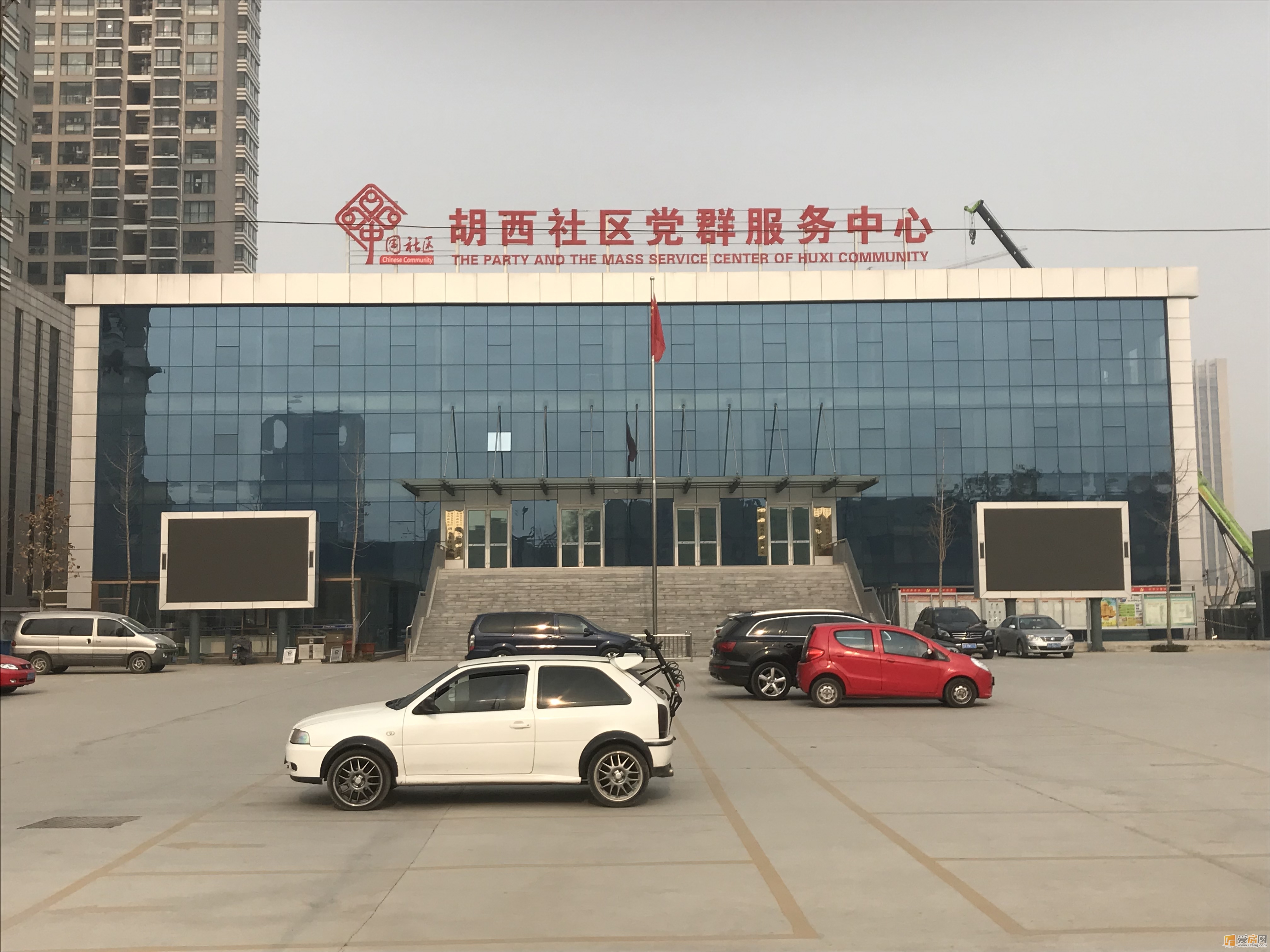 山东潍坊一社区集资耗千万新建办公楼,投入使用一年多